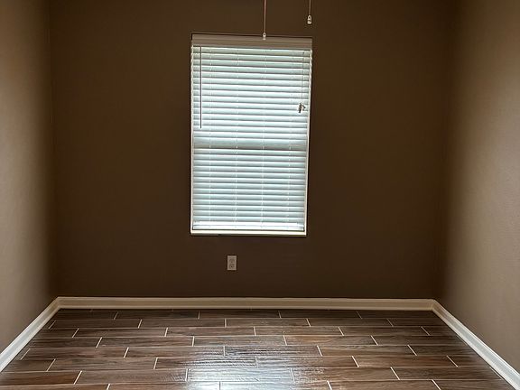 5th image of 107-109 E Peachtree Dr