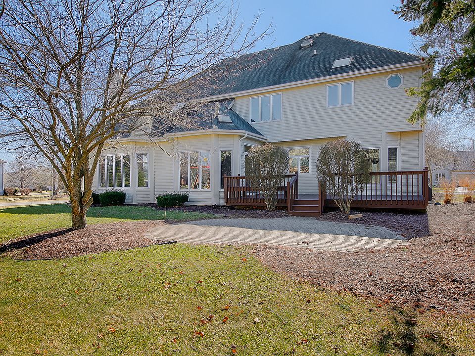 2nd image of 1119 Conan Doyle Rd