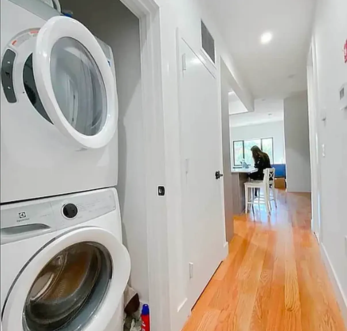 926 Lafayette Avenue — Photo 1