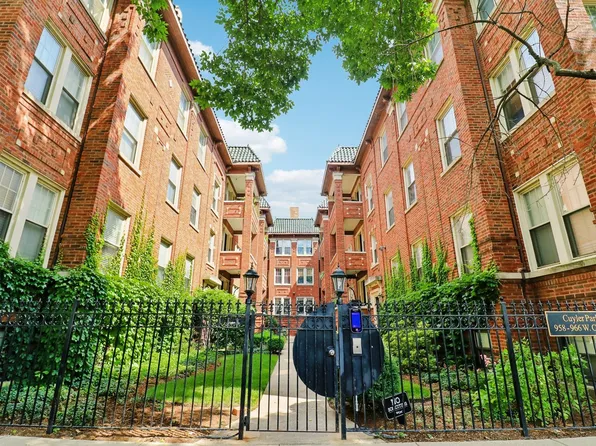 960 W Cuyler Ave APT 1S, Chicago, IL 60613
