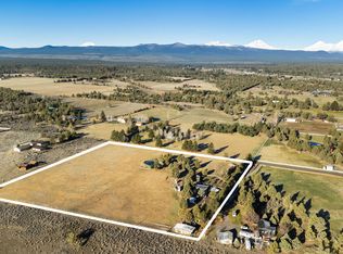 64726 Horseman Ln, Bend, OR 97703