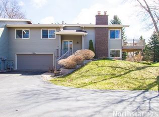 6964 84th St W, Bloomington, MN 55438