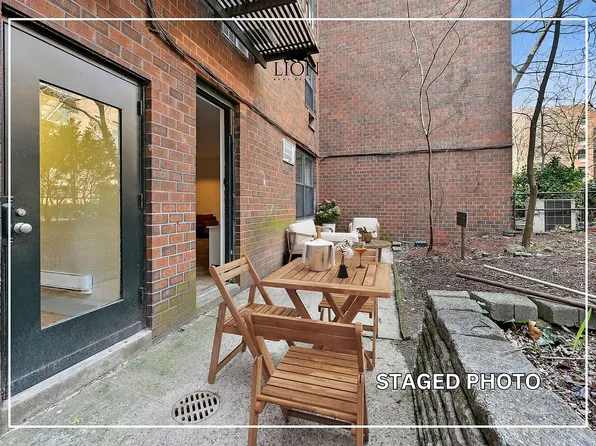 105 Morton St, New York, NY 10014