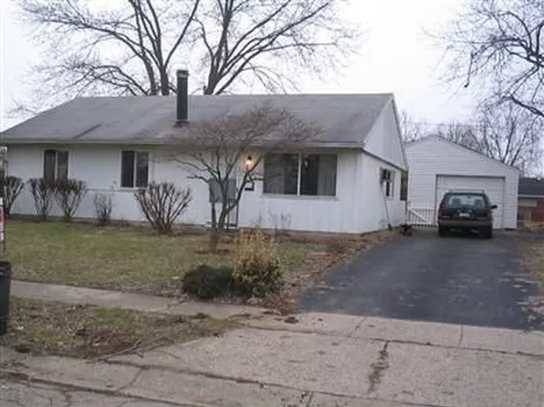 1153 Chalet Ave, New Carlisle, OH 45344