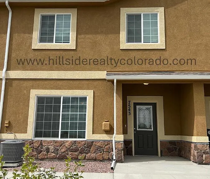 7543 Sand Lake Hts — Photo 1