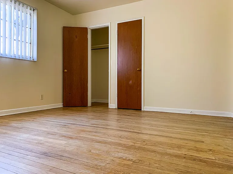 2 Bedroom with Hardwood Floors — Photo 27