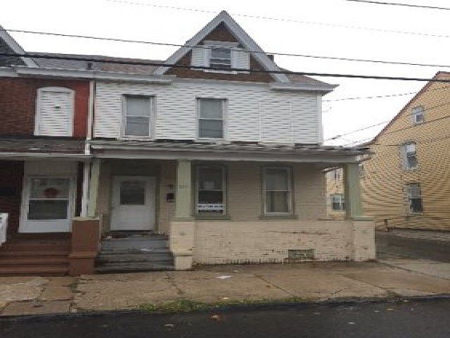 1st image of 319 N 5th St