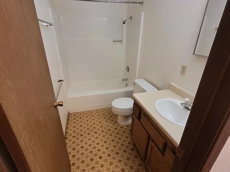 6731 Hollister Cir — Photo 12