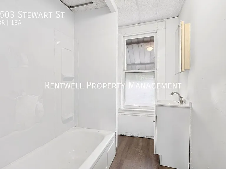 2503 Stewart St — Photo 14