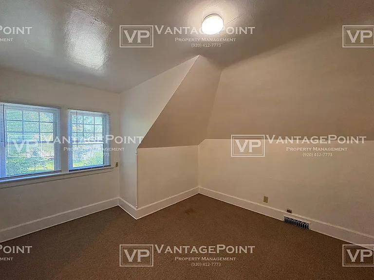 1218A S 16th St — Photo 6