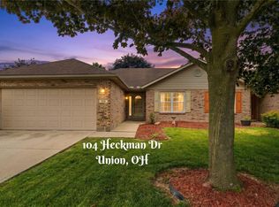 104 Heckman Dr, Englewood, OH 45322