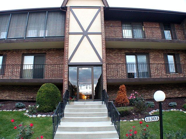 1st image of 11303 Moraine Dr APT D