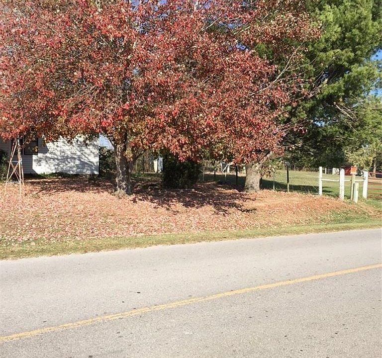 2nd image of 18588 Rheas Community Rd