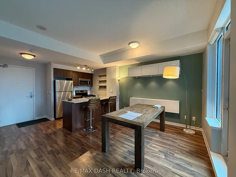 55 E Liberty St #918 — Photo 24
