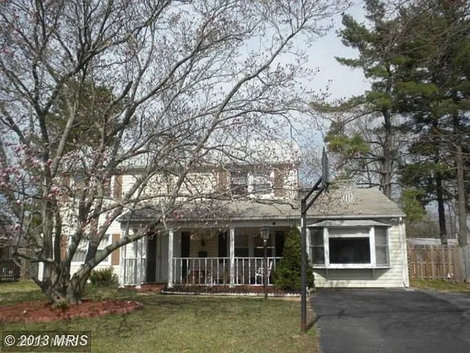 12410 Shawmont Ln photo 1