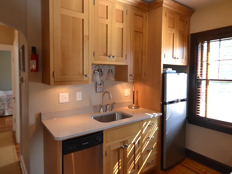 908 Ellison Ave #4 — Photo 8