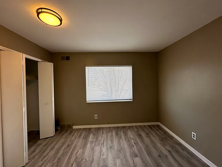 31801 Kelly Rd #32 — Photo 9