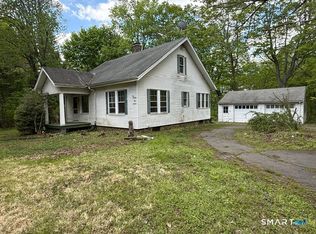 61 Cheshire Rd, Wallingford, CT 06492