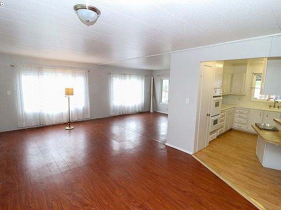4th image of 1475 Green Acres Rd Space 157
