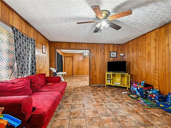 3rd image of 19302 Robert Rd