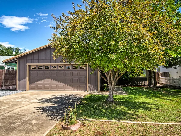 3325 Yokum Rd, Cottonwood, CA 96022