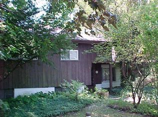 6511 E Ridge Rd, Hobart, IN 46342