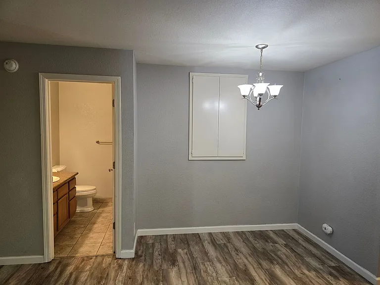 1114 Nord Ave #11 — Photo 7
