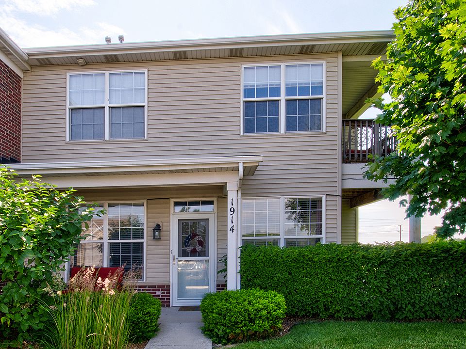 1st image of 1914 Parkside Dr #1914