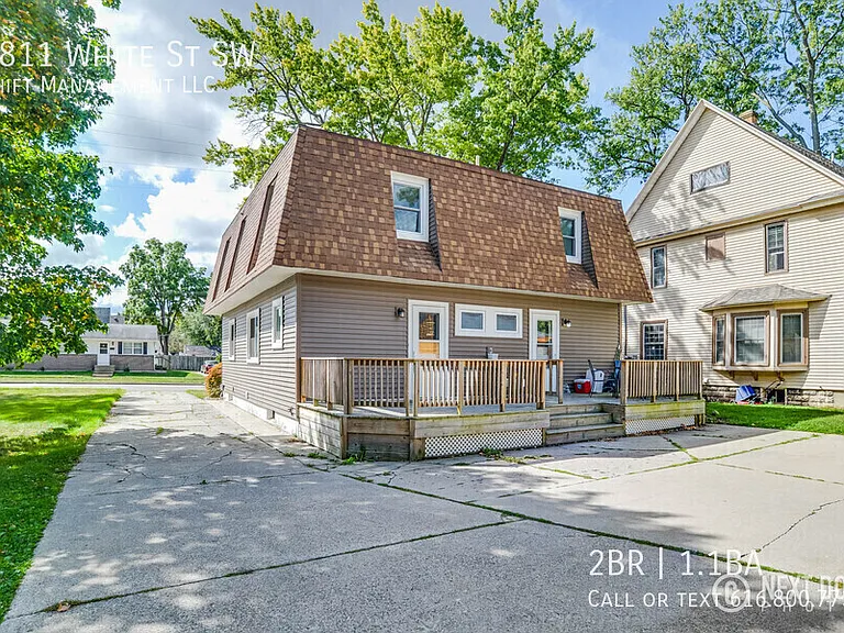 3811 White St SW — Photo 7