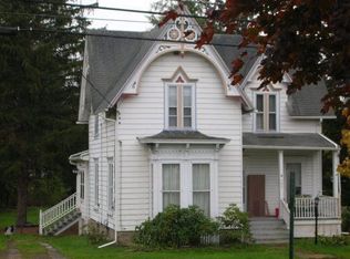402 Chemung St, Waverly, NY 14892