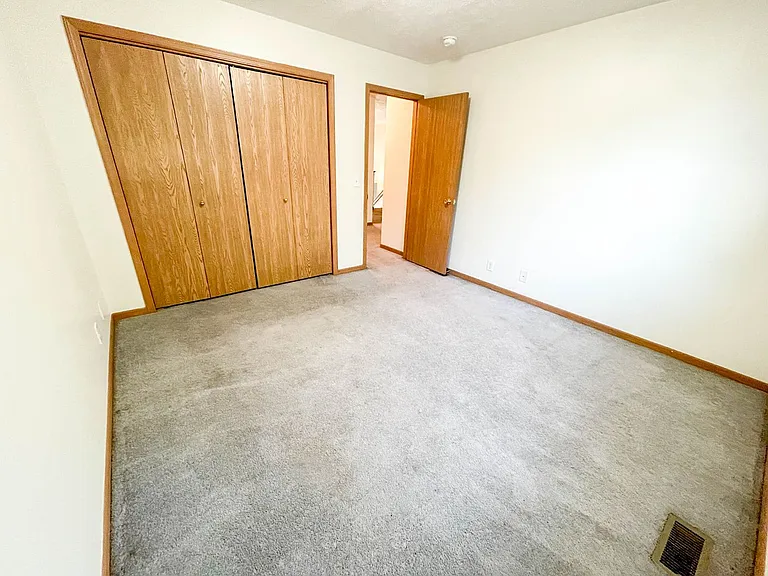 5131 Lowell Ave — Photo 7
