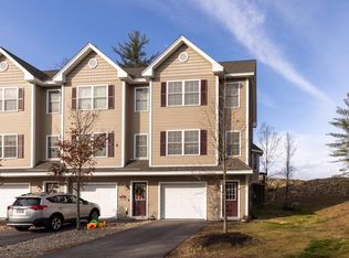 38 Crestview Ln, Rochester, NH 03839