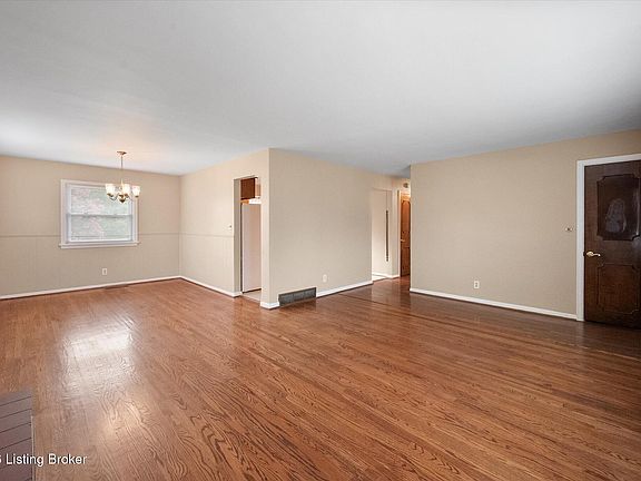 4th image of 3231 Cawein Way