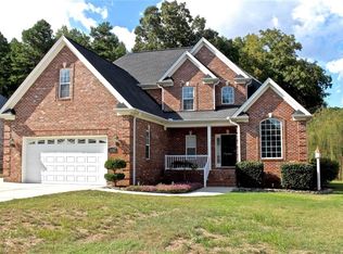 104 Deerfield Pl, Archdale, NC 27263