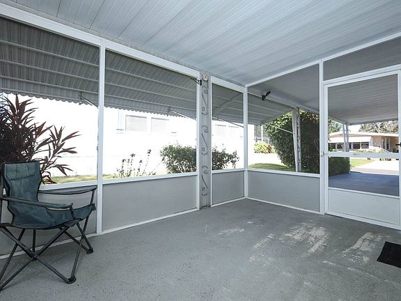 4th image of 442 Dorado Dr