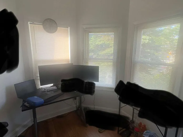 512 Davis Ave — Photo 2