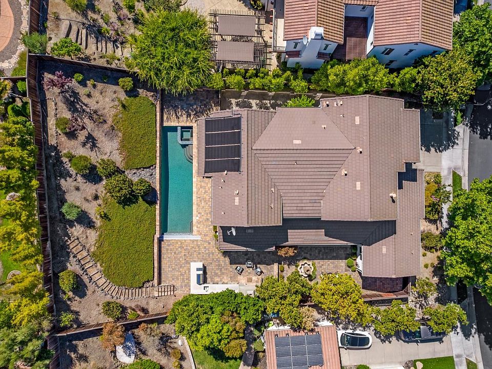1st image of 6001 Winged Foot Dr