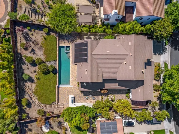 6001 Winged Foot Dr, Gilroy, CA 95020