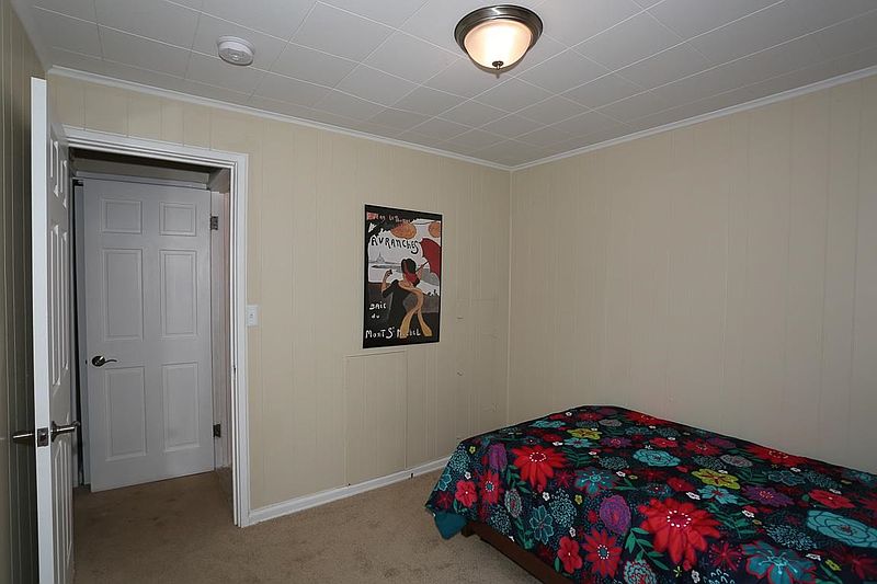 5th image of 274 3RD AV