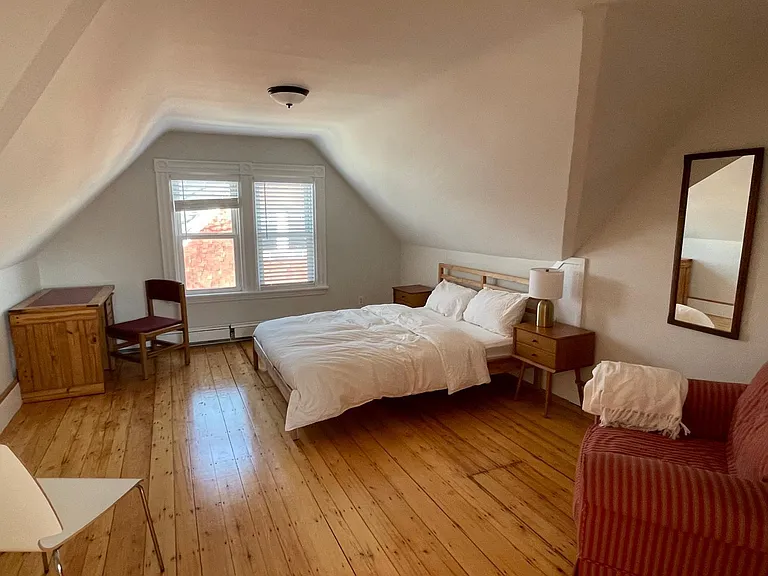 48 Aldie St #2 — Photo 13