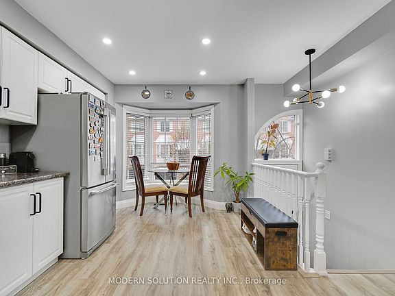 5th image of 3480 Upper Middle Rd #29