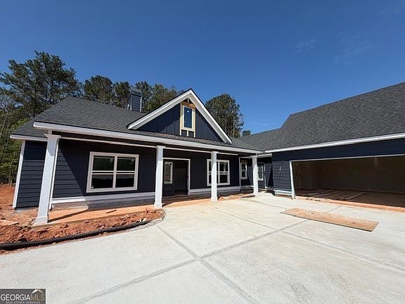 2nd image of 134 Woodford Dr