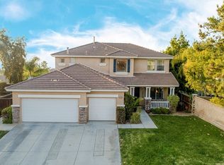 8719 Redcliff Pl, Riverside, CA 92508