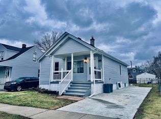 8484 Chalmers Ave, Warren, MI