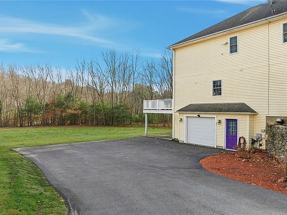 4th image of 100 Hanton Rd