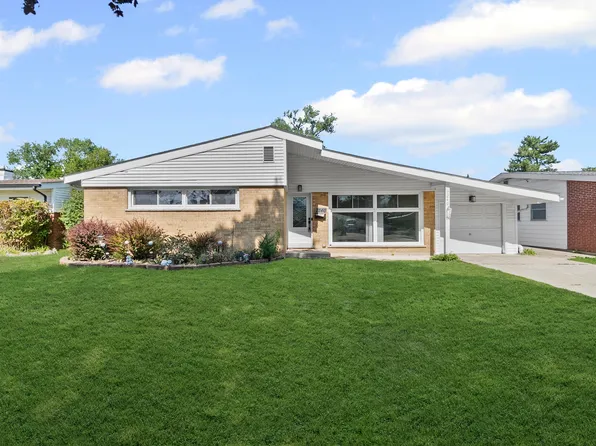 7240 Palma Ln, Morton Grove, IL 60053