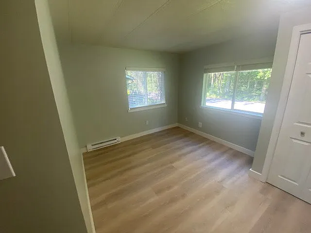 26 Hemlock St — Photo 15