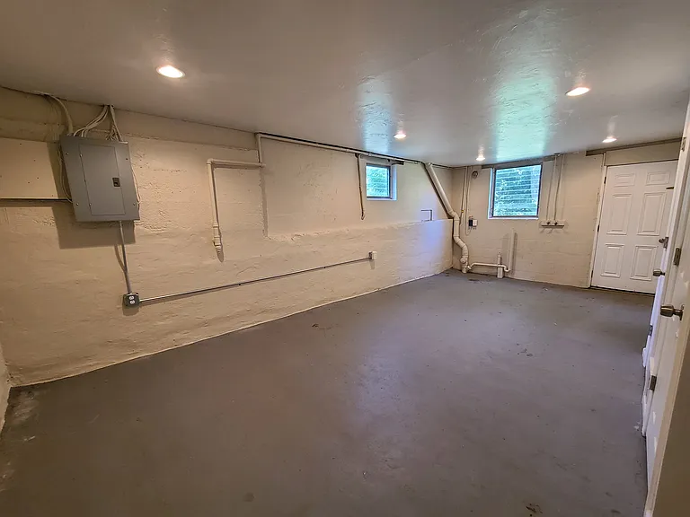 4721 Wildwood Sample Rd — Photo 13