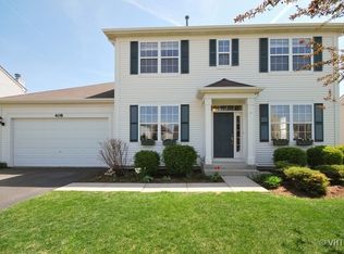 408 Kensington Dr, Oswego, IL 60543