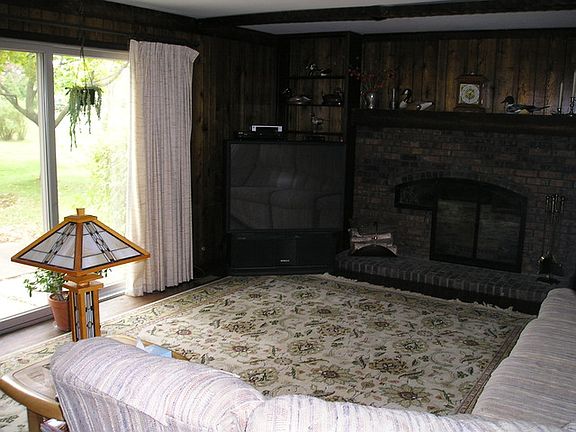 2nd image of 1022 N Terre Dr